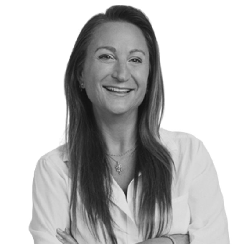 Headshot Tricia Weener