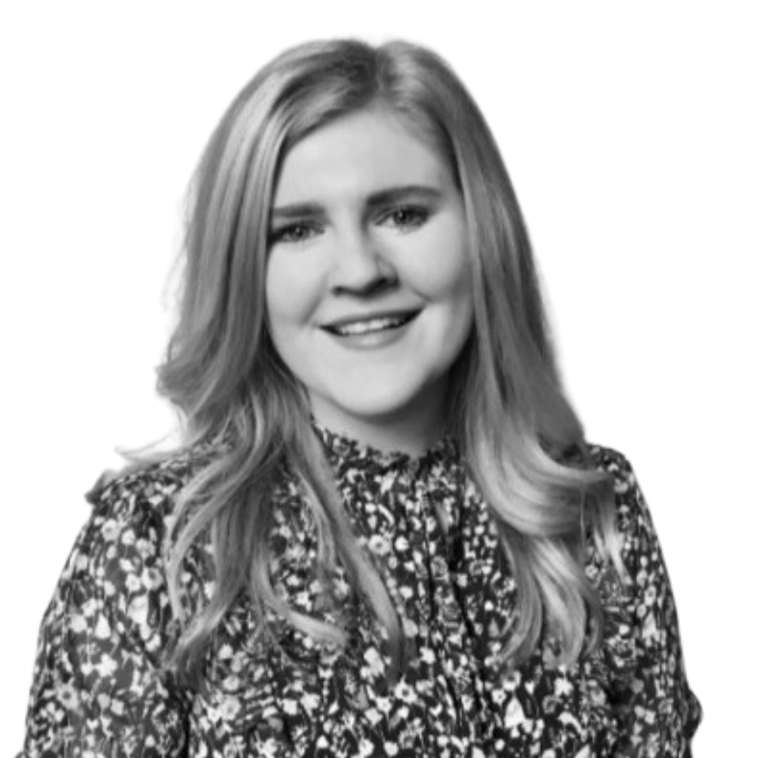 AJ (Amanda) Robertson 