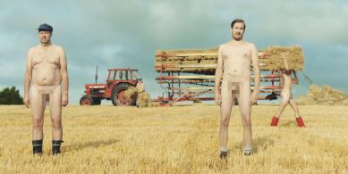 naked